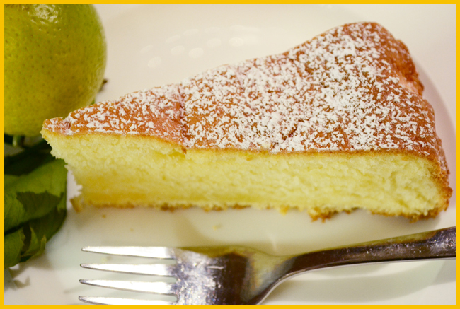 Tweedot blog magazine - ricetta e procedimento per una torta soffice al limone naturale
